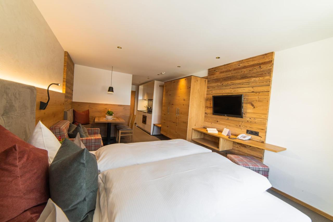 Aparthotel Hochland Gmbh Nauders Dış mekan fotoğraf