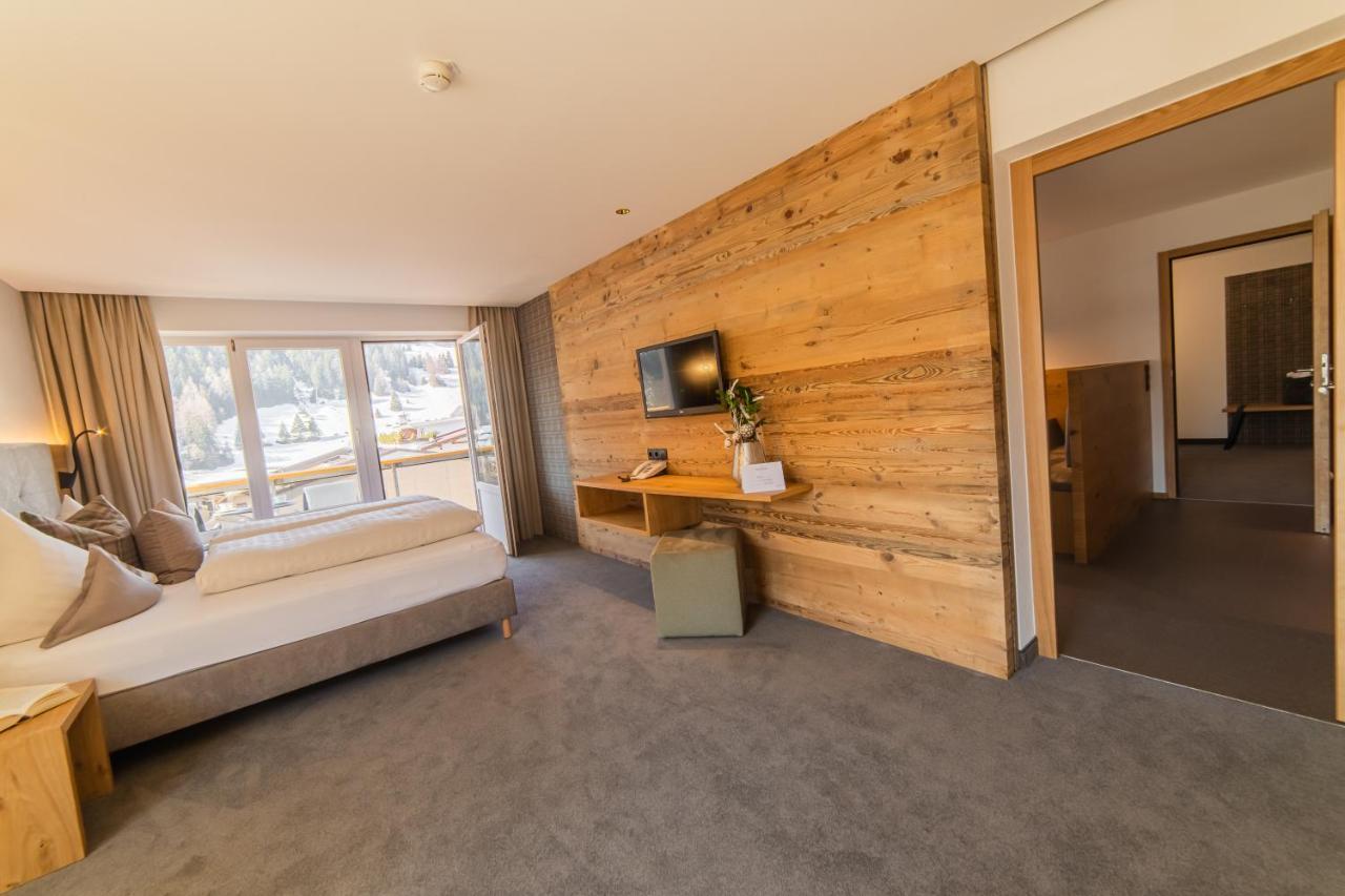 Aparthotel Hochland Gmbh Nauders Dış mekan fotoğraf