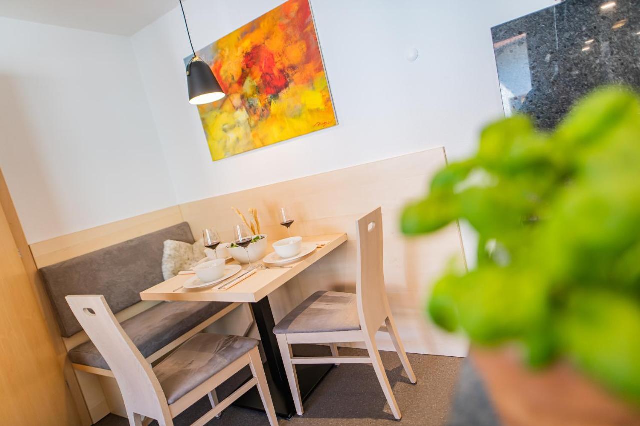 Aparthotel Hochland Gmbh Nauders Dış mekan fotoğraf