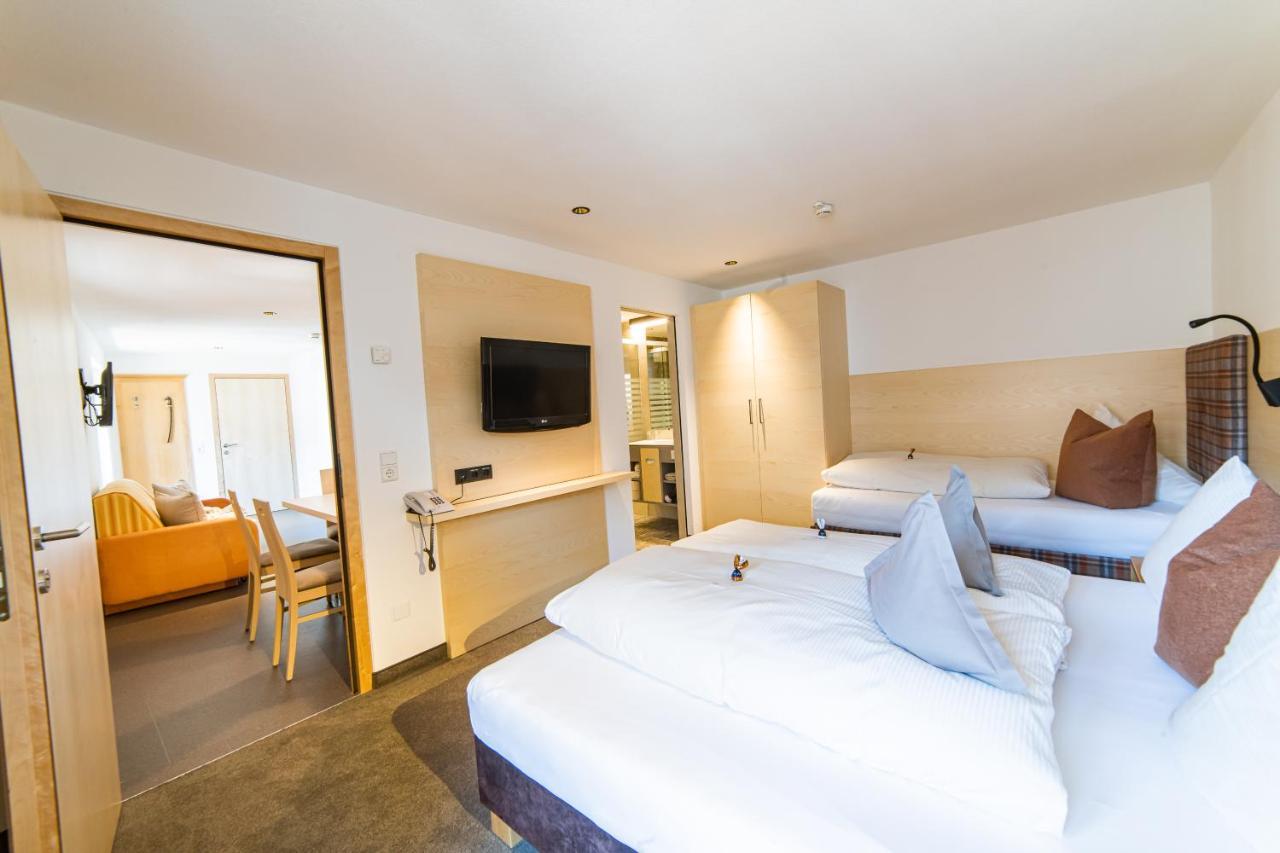 Aparthotel Hochland Gmbh Nauders Dış mekan fotoğraf